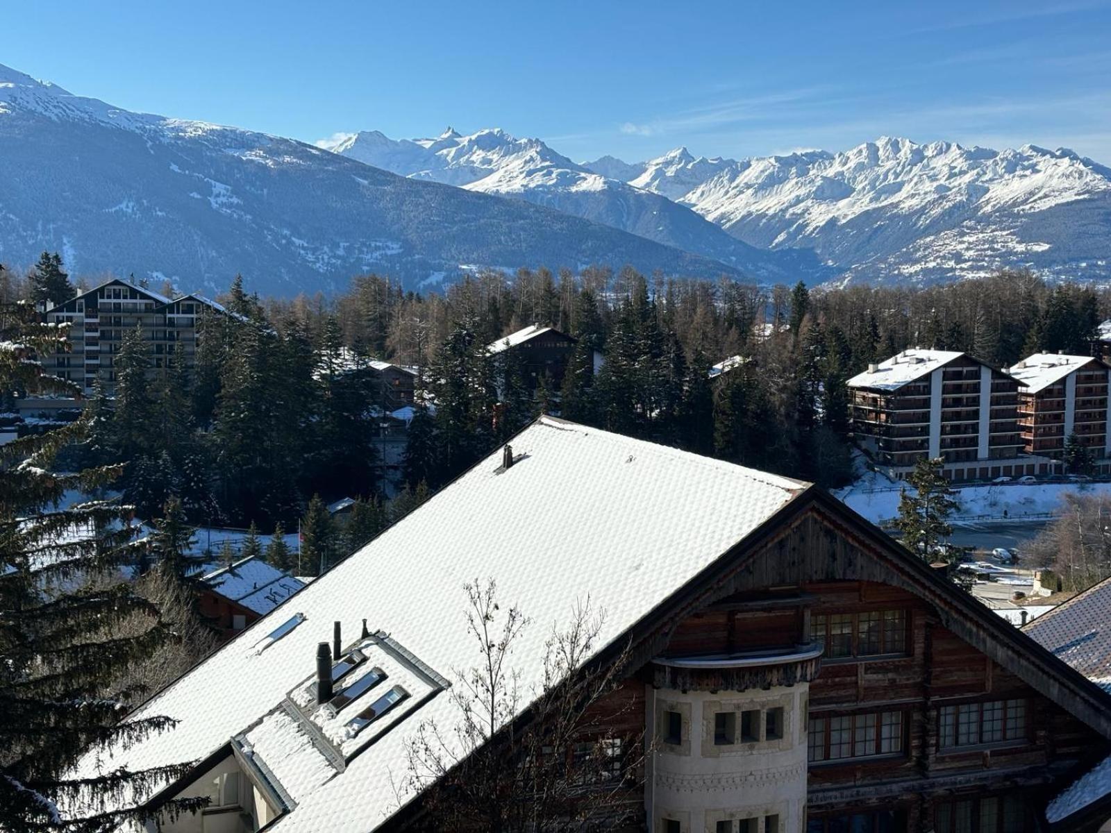 Апартаменты L'Eperon Center Crans Wonderful View Экстерьер фото