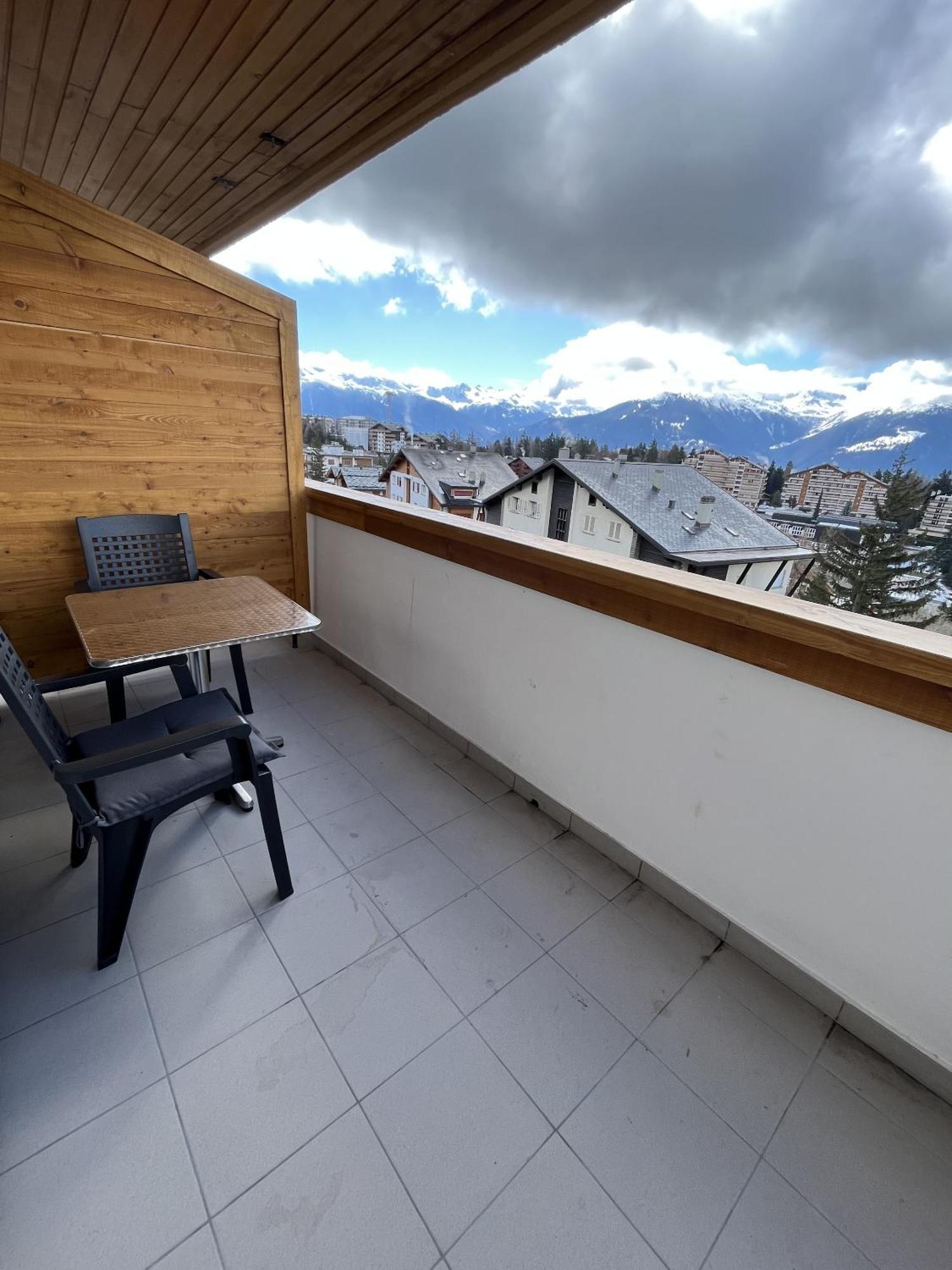 Апартаменты L'Eperon Center Crans Wonderful View Экстерьер фото